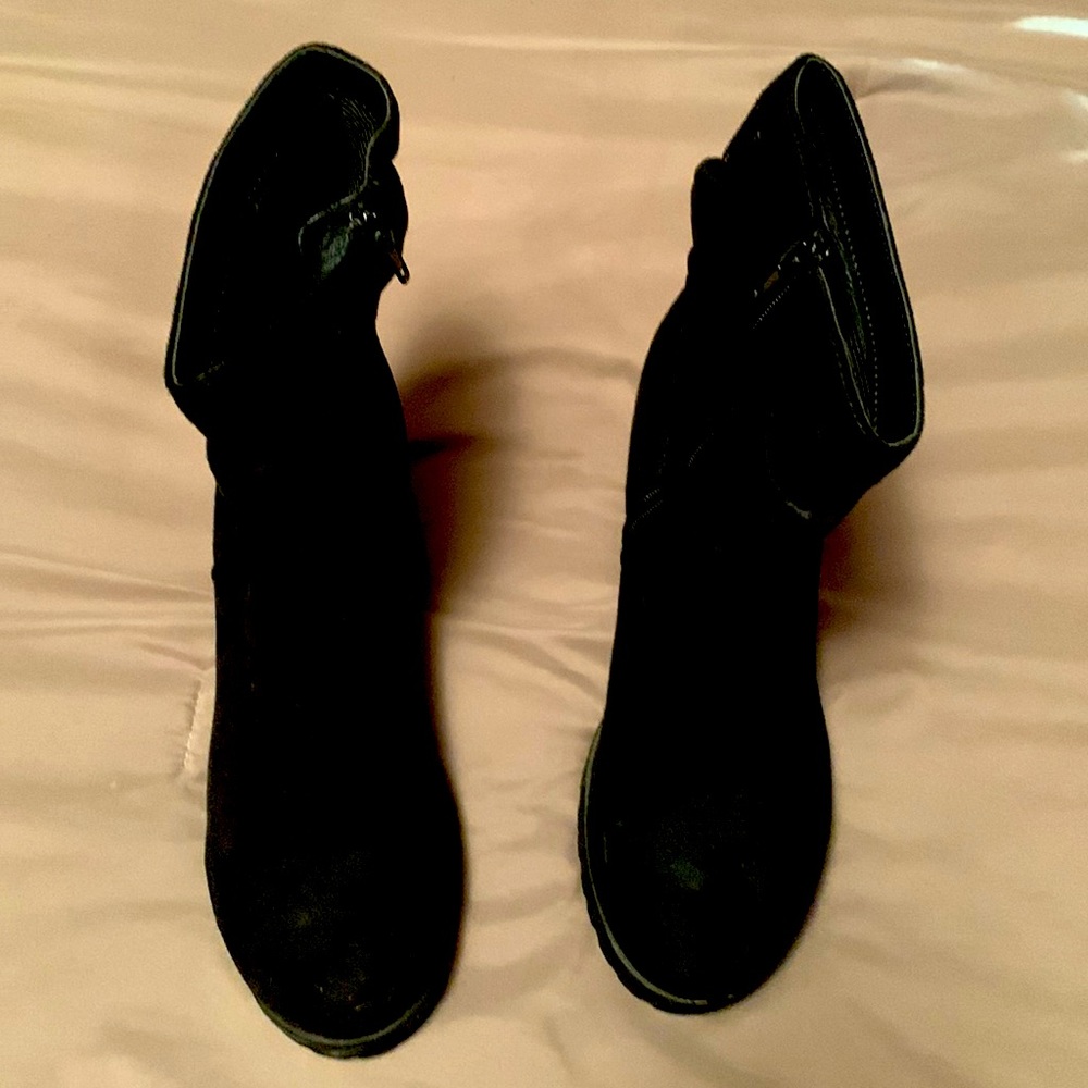 Women’s Soda Black Boots size 8.5